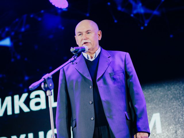 2017